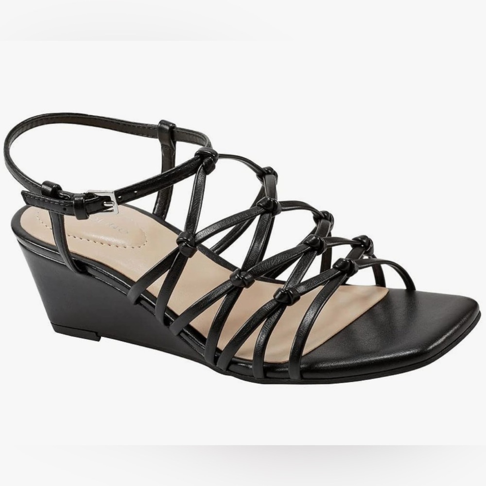 Bandolino Women's Soletme3 Wedge Sandal
